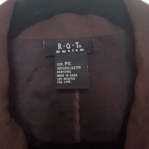 Brown button down jacket - Picture 4 of 7